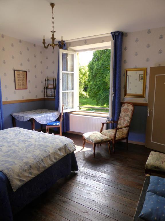 Maison D'Hotes Le Chateau De Puxe Habitación foto